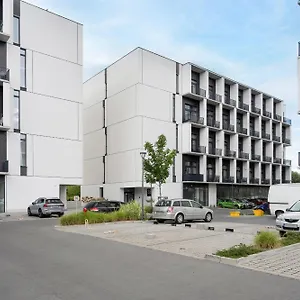  Apartament Airport Zarembowicza By Renters